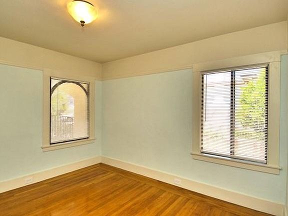5th image of 1032-1034 Paloma Ave #1032-1
