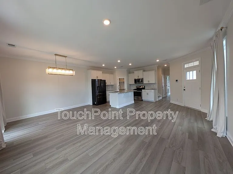 634 Cypress Glen Ln — Photo 8