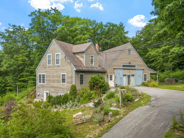 1041 Battle Street, Webster, NH 03303