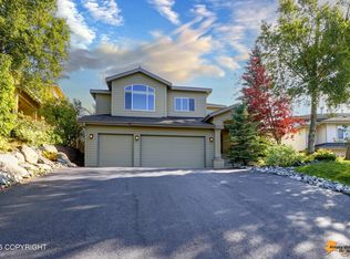 4742 Potter Crest Cir, Anchorage, AK 99519