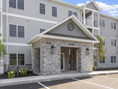 10100 S Willow Street #301, Manchester, NH, 03103