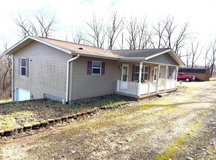 8431 Dean Rd, Savanna, IL 61074