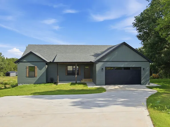 1496 Jones Creek Rd, Dickson, TN 37055