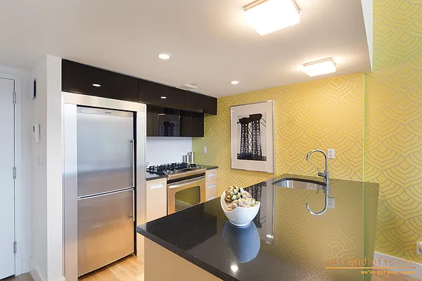 Rented by aptsandlofts.com | media 9