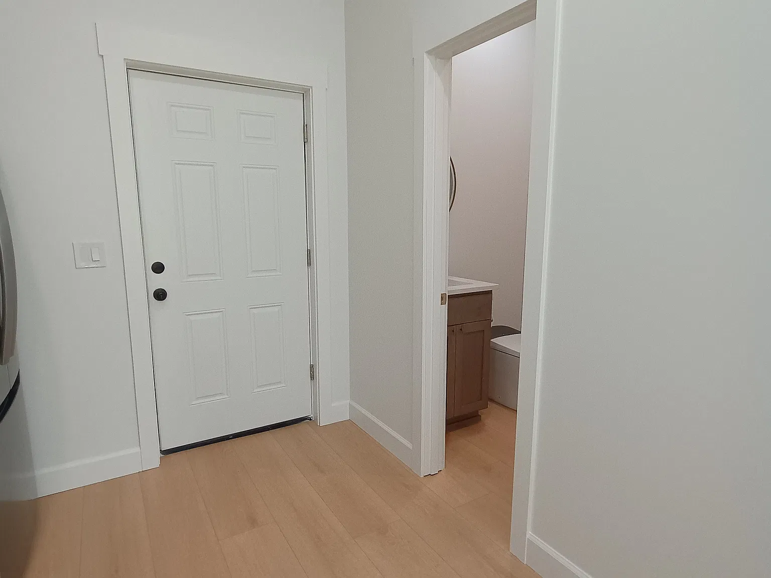 Studio, 337 sqft, $1,295 — Photo 3