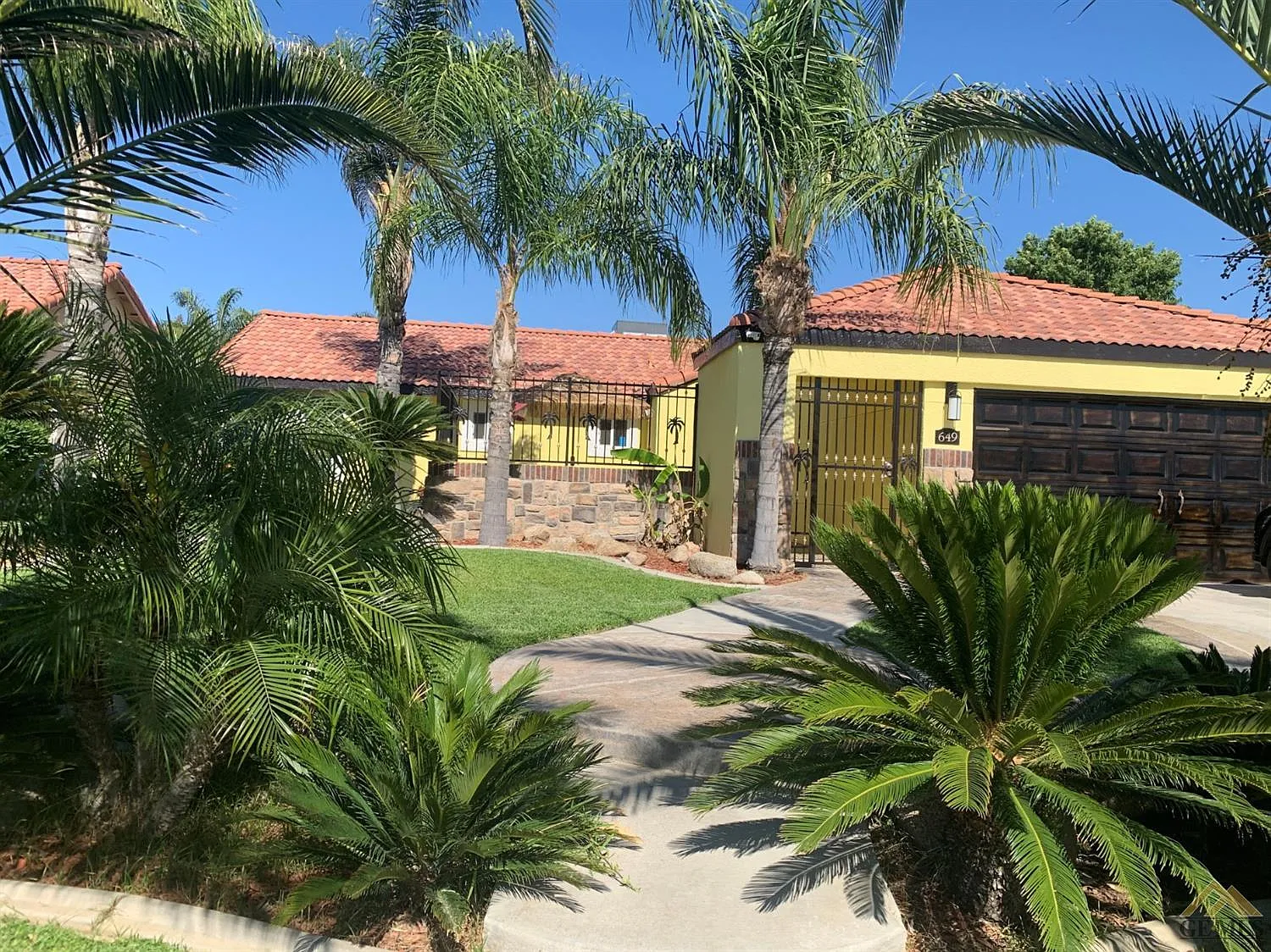 649 Rio Bonita St photo 1