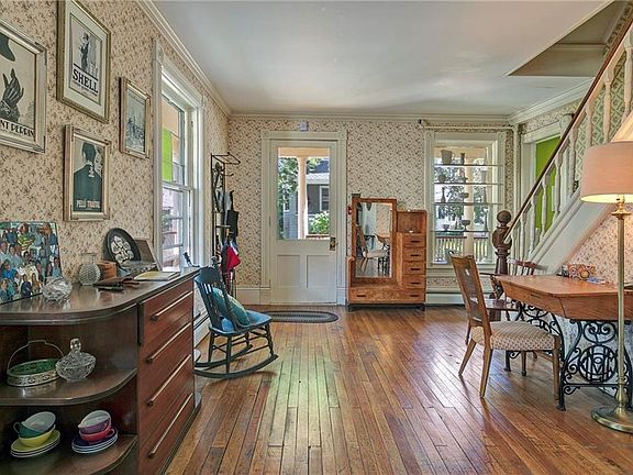 3rd image of 20 Ramble Ave