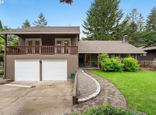 91 Tanglewood Dr, Lake Oswego, OR 97035