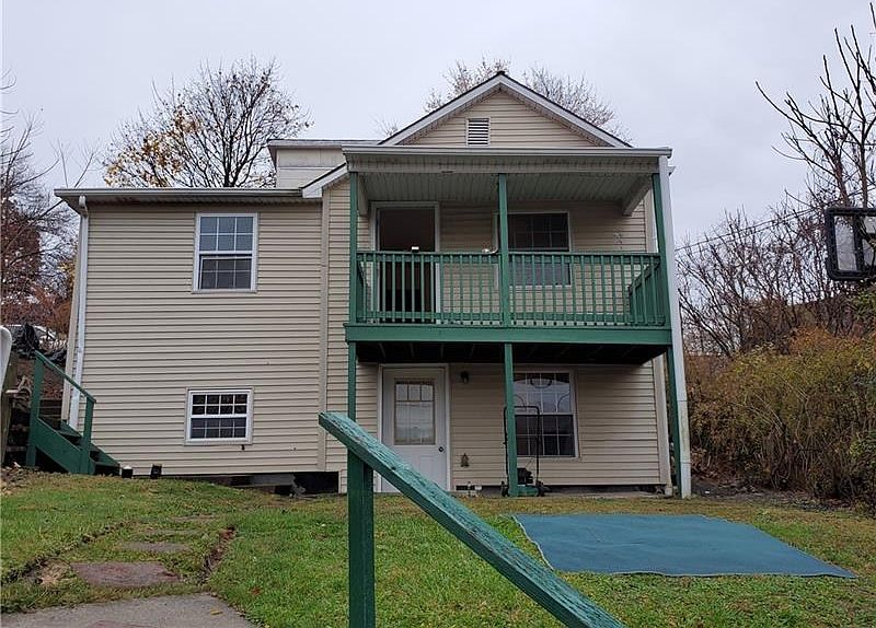 1st image of 307 1/2 Jefferson St Rear E