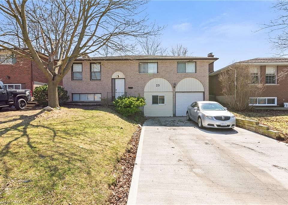 1st image of 23 Amherst Dr