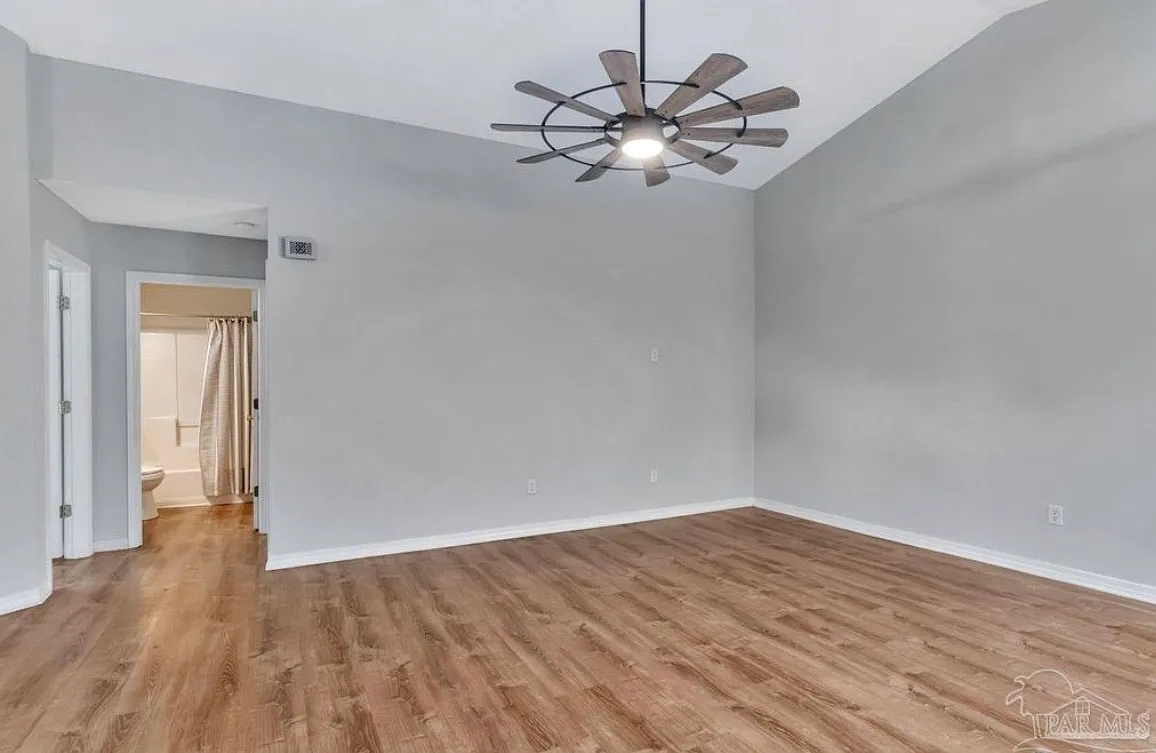 3 bed, 1535 sqft, $2,600 — Photo 3