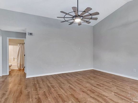 3rd image of 6483 Heronwalk Dr