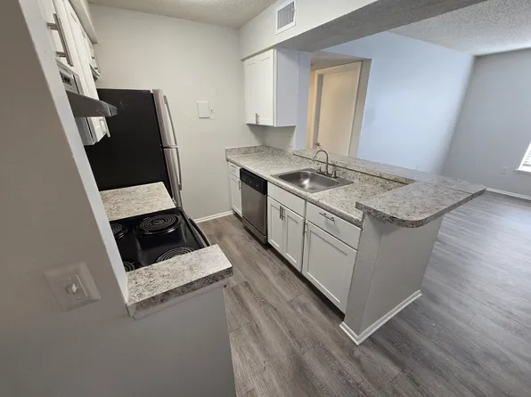 5033 Westwinds Dr, Orlando, FL 32819