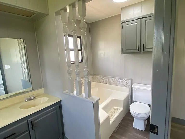 122 Private Road 178 — Photo 8