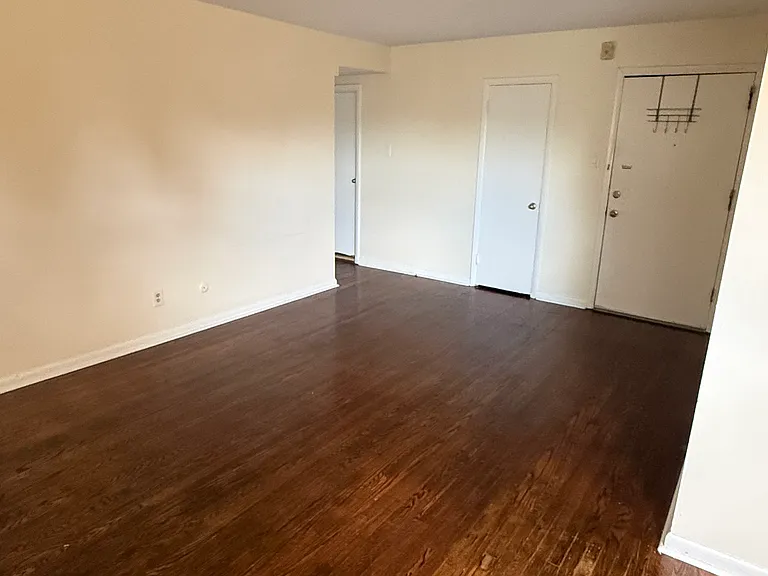 1725 Hoffnagle St #200 — Photo 6