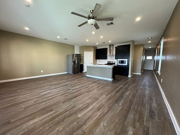 3rd image of 3002 Skyline Mesa Dr