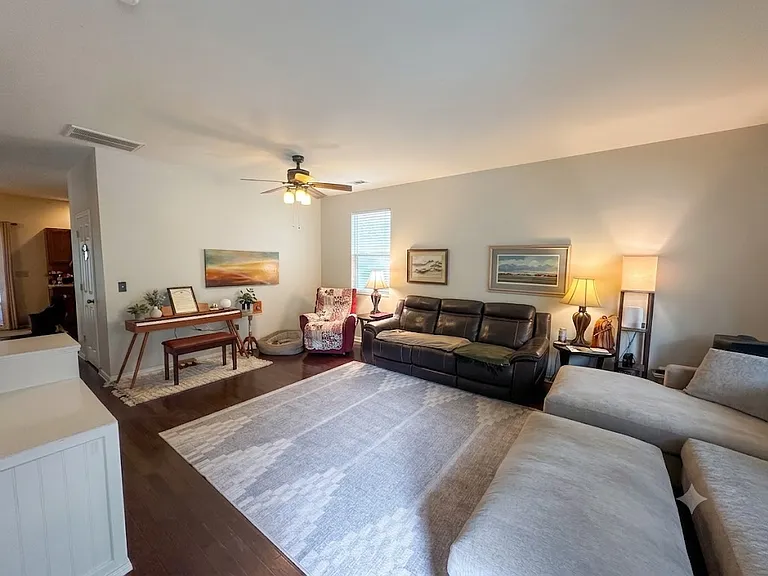 17 Cedar Creek Cir — Photo 4