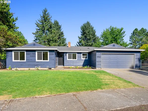 1925 Hillhouse Dr, West Linn, OR 97068