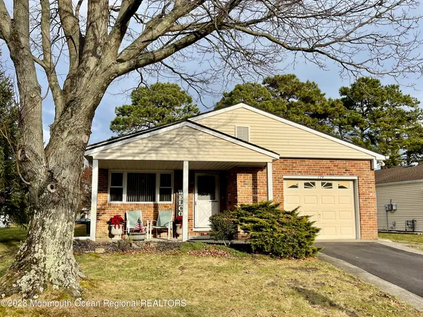 179 Pulaski Boulevard, Toms River, NJ 08757