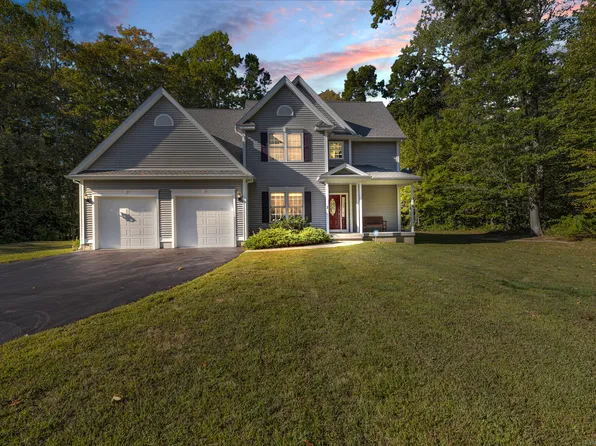 7 Bushy Hill Road, Deep River, CT 06417
