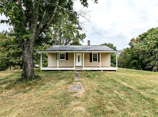 2295 Hourigan Ln, Gravel Switch, KY 40328