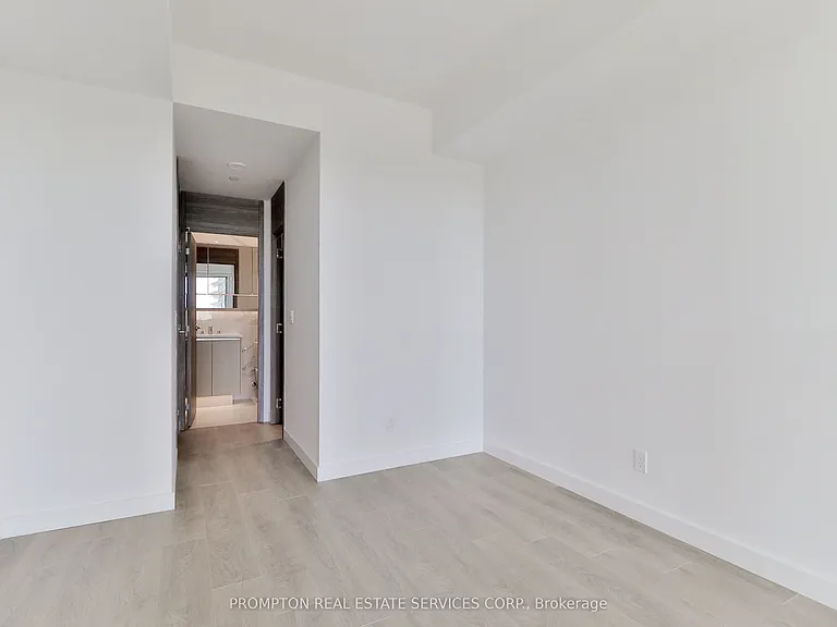 18 Esther Shiner Blvd #610 — Photo 34