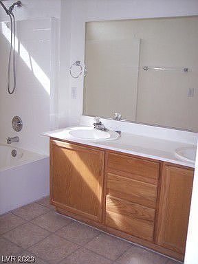 5th image of 5402 Peony Ct #0