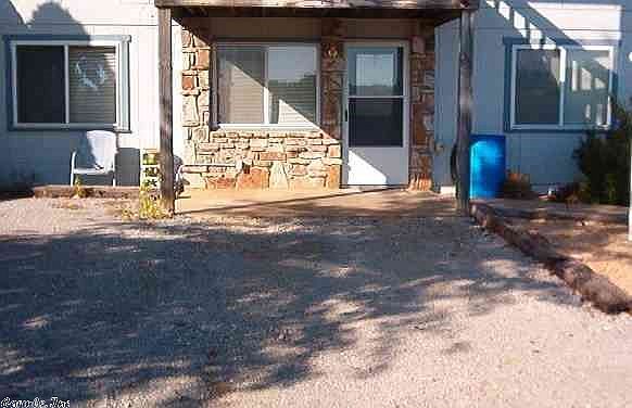 1st image of 8 Madonna Dr