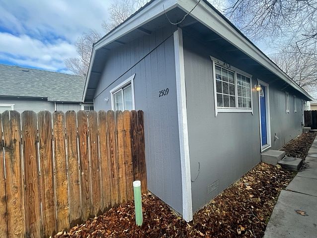1st image of 2509 Maxine Cir #2509
