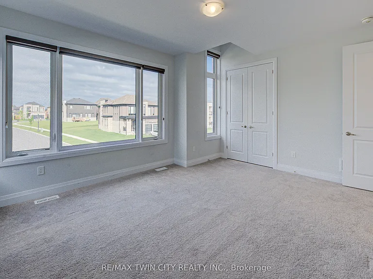 767 Queenston Blvd — Photo 34