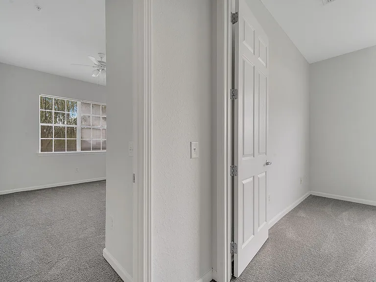 817 Terrace Ridge Cir — Photo 19