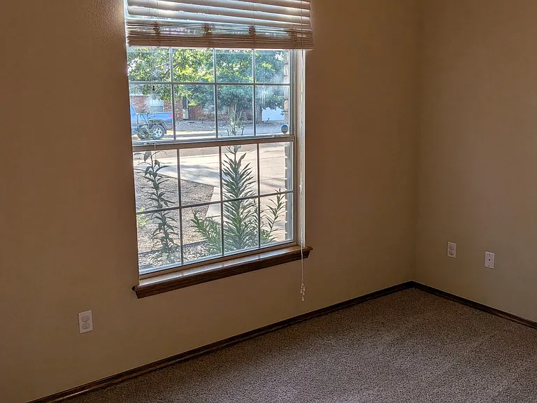 1821 Arbor Dr — Photo 25