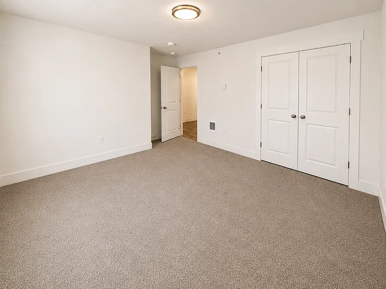 1309 Northgate Dr #3 — Photo 32