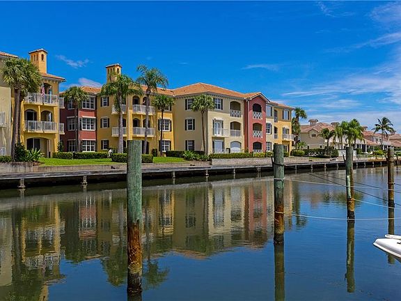 3rd image of 5540 N Harbor Village Dr APT 202