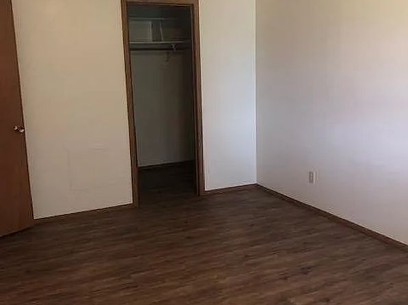 1305 Sunset St #10
