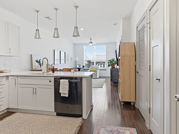 2nd image of 1638 54th Ave N #310