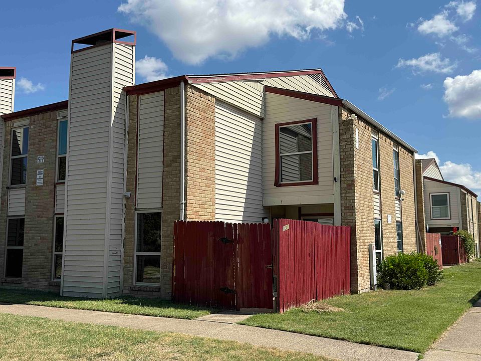 1st image of 919 S Weatherred Dr APT 131