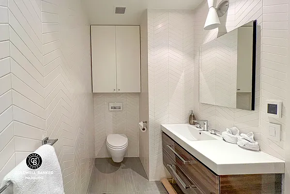 Sold by Coldwell Banker Warburg | media 12