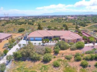 10167 Vista View Dr, Oak Hills, CA 92344