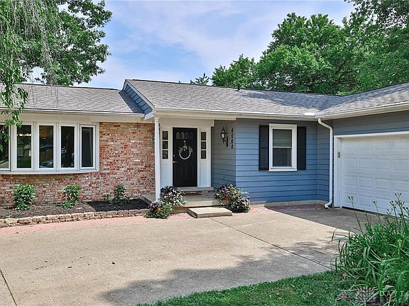 3rd image of 6066 Valleybrook Dr
