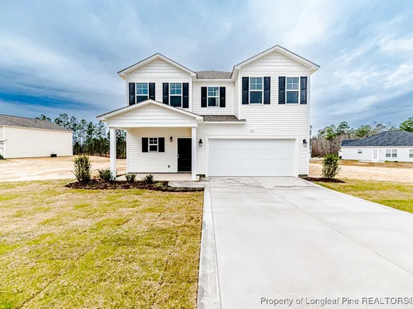 64 Onslow Ct, Spring Lake, NC 28390