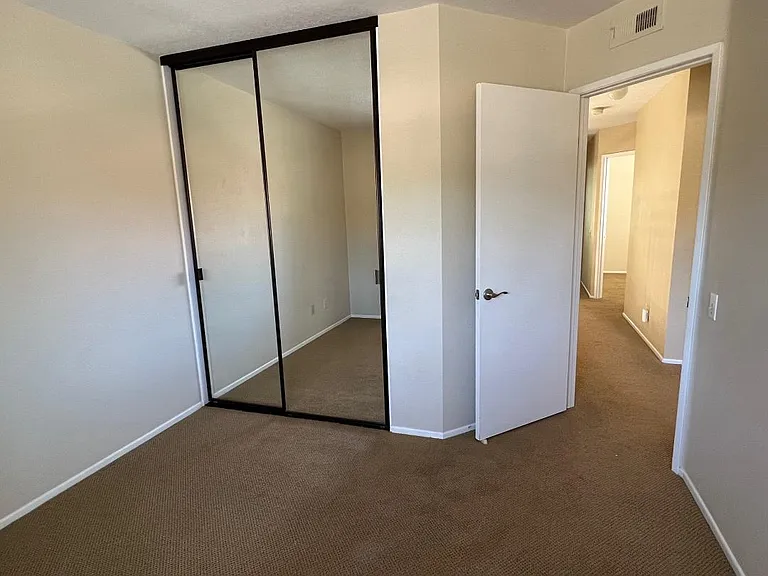 4445 Mistral Pl — Photo 20