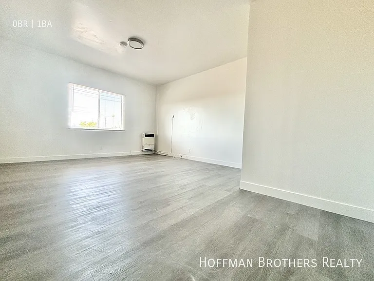 5179 S Western Ave #201 — Photo 6