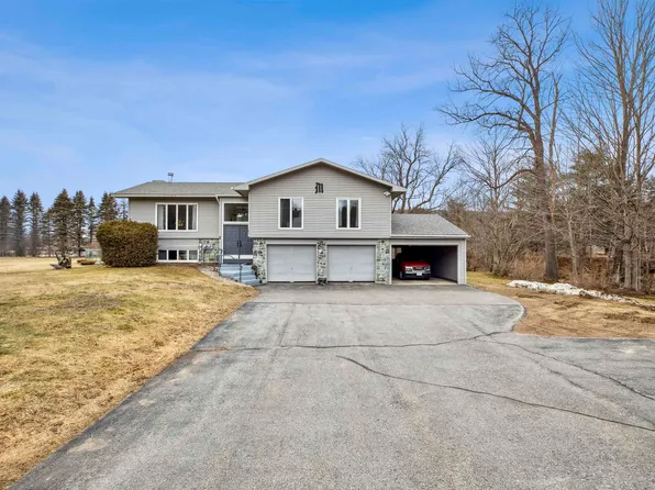 83 Oak Street, Newport, NH 03773