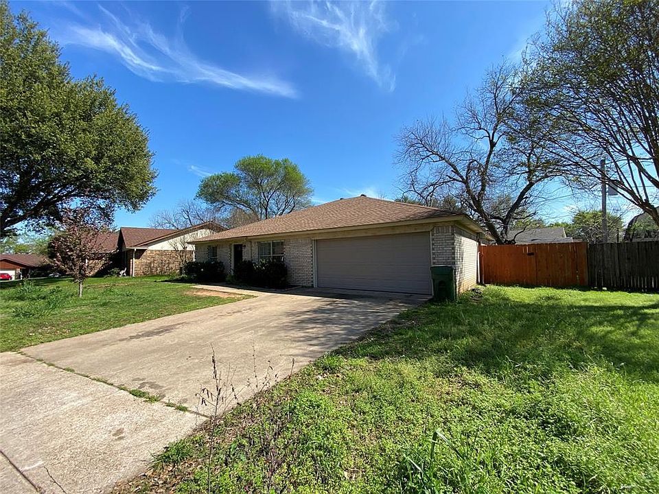 1st image of 4204 Oakhaven Ct