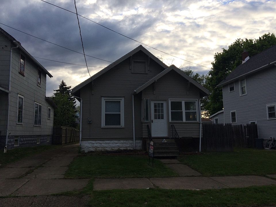 1st image of 1182 Wilbur Ave