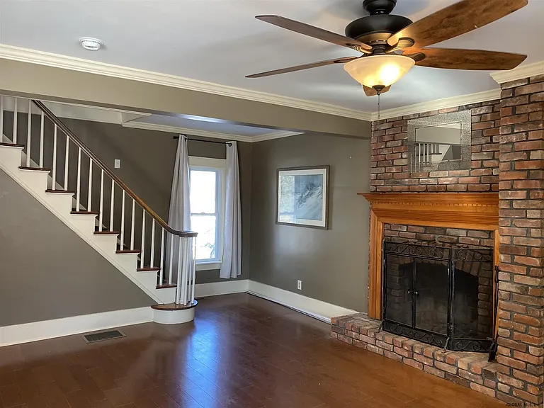 365 Stage Rd — Photo 8