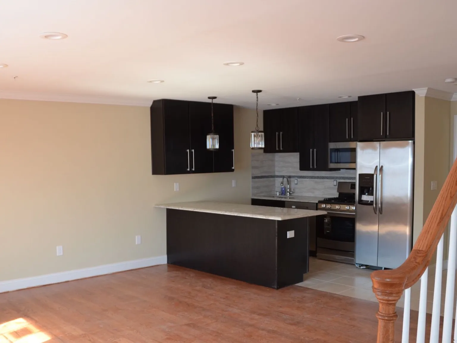 2 bed, 1.5 bath, 1100 sqft, $2,500 — Photo 4