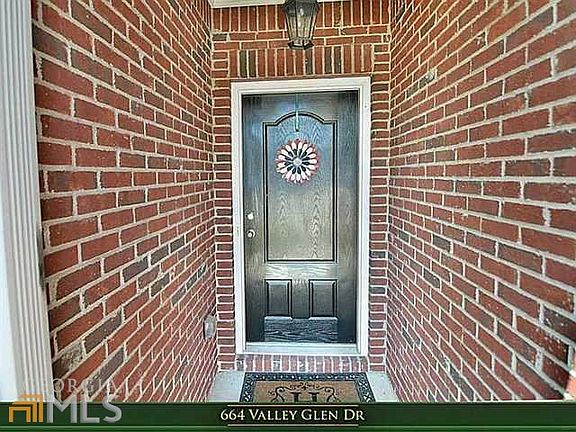 2nd image of 664 Valley Glen Dr