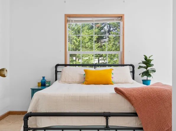 8372 Albrecht Rd, Interlochen, MI 49643